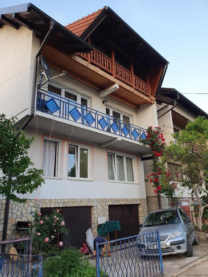"Athos"Apartment Potkrovlje Visegrad Exterior photo